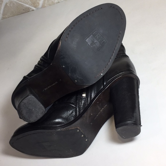 Frye Sylvia Piped Black Leather Booties Size 7.5 - Picture 7 of 8